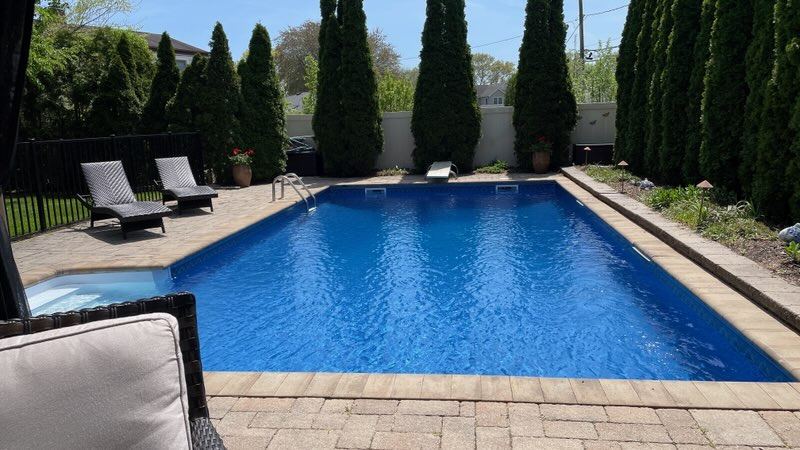 A pool Pro Tech maintains